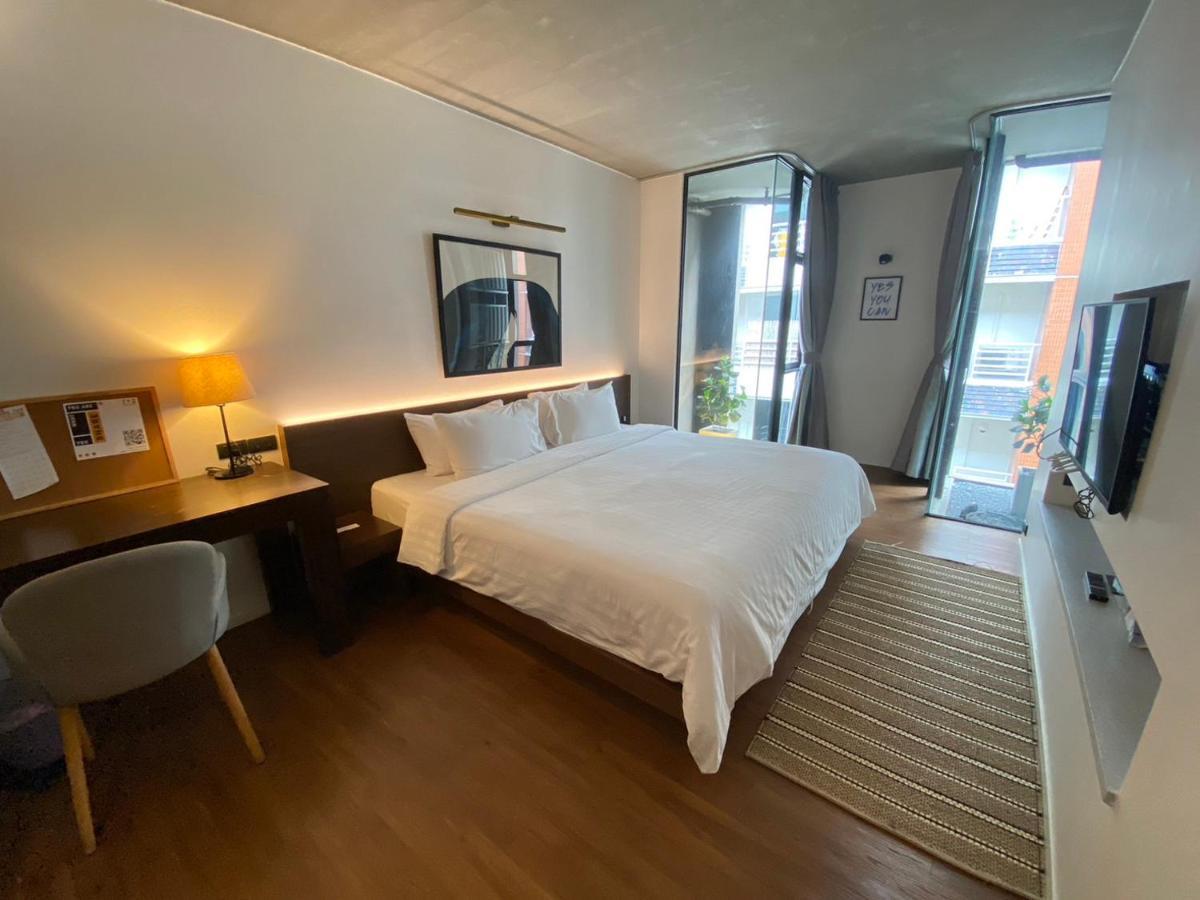 T2 Residence Sathorn Bangkok Kültér fotó