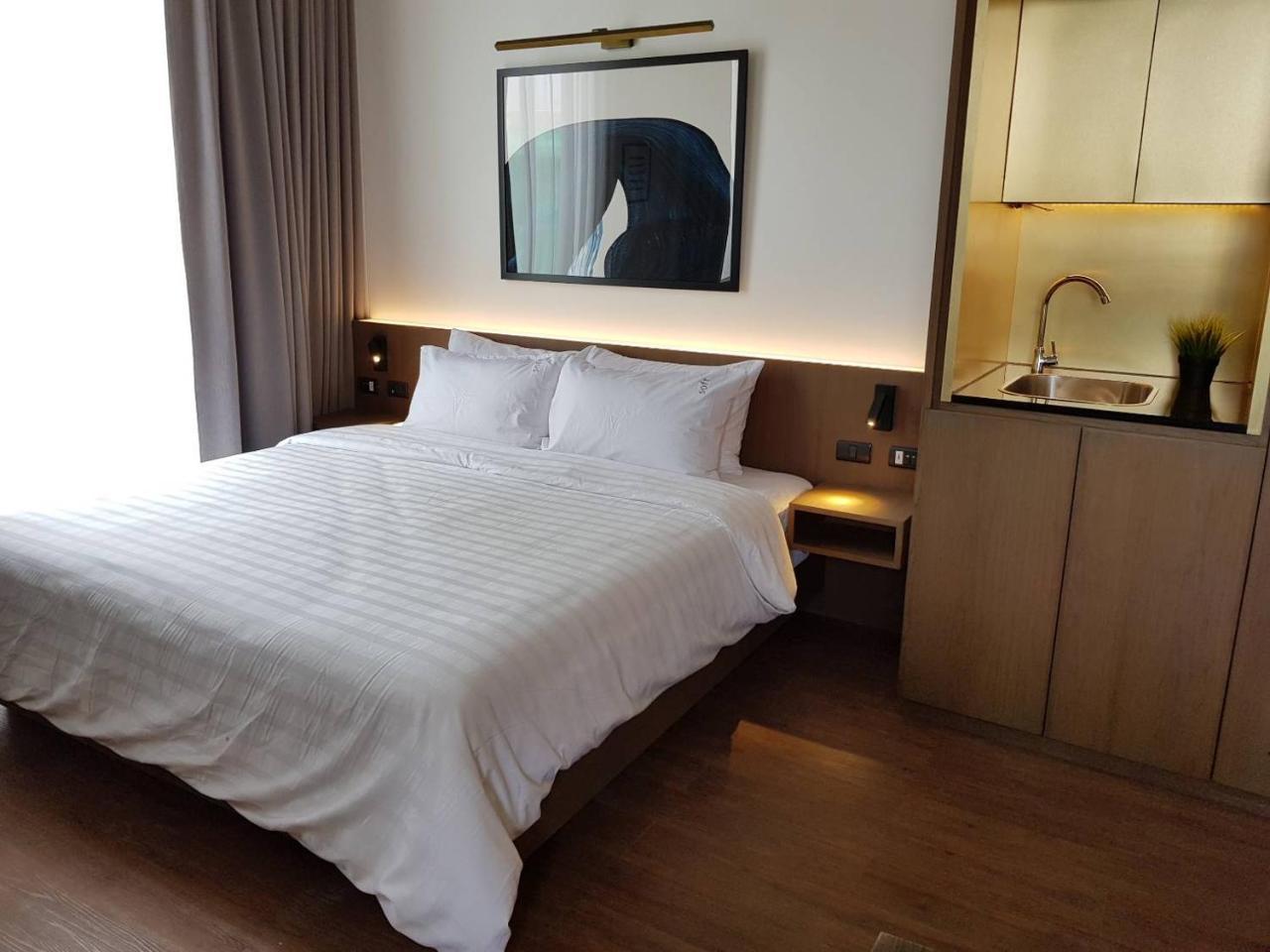 T2 Residence Sathorn Bangkok Kültér fotó