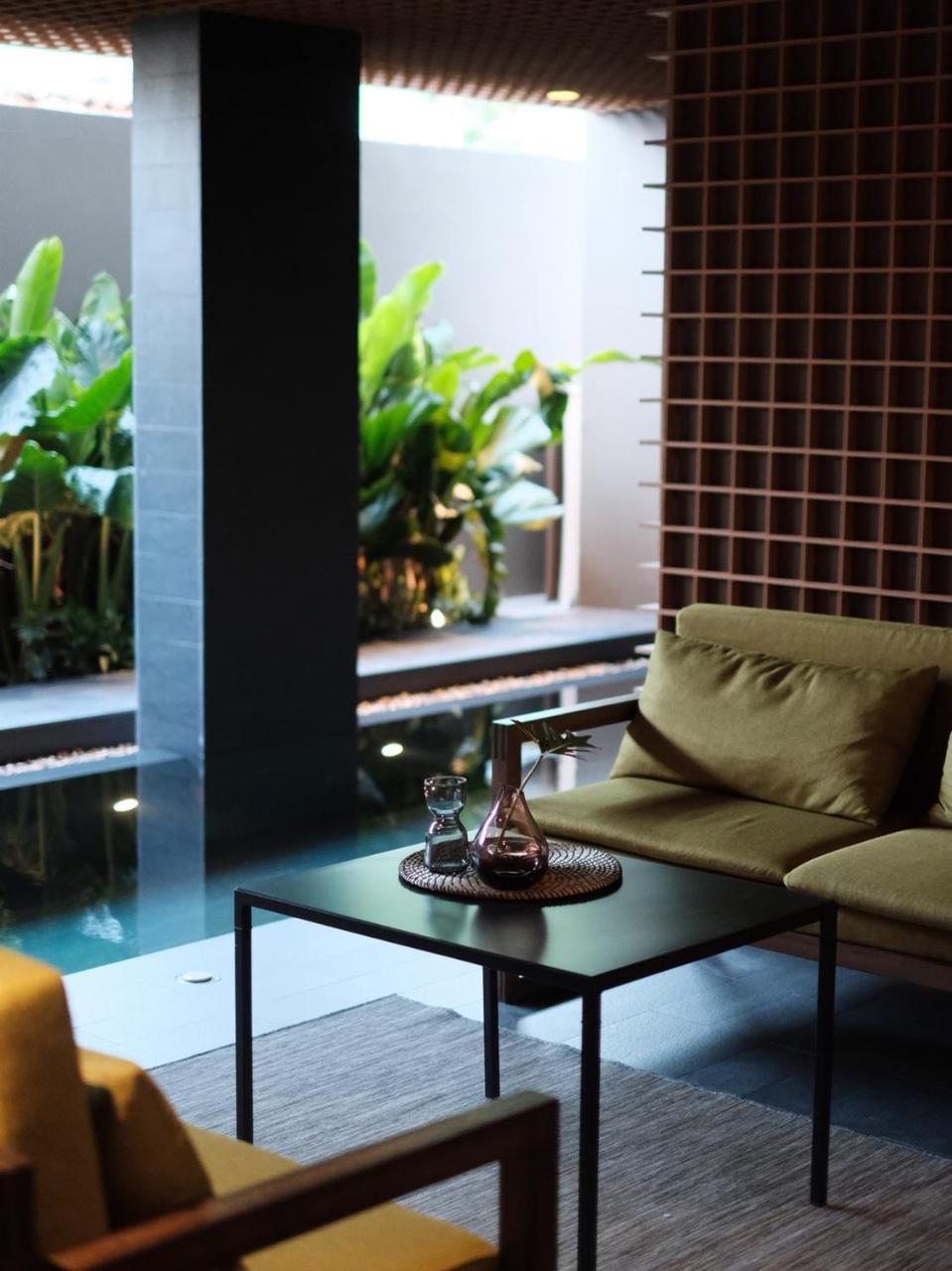 T2 Residence Sathorn Bangkok Kültér fotó