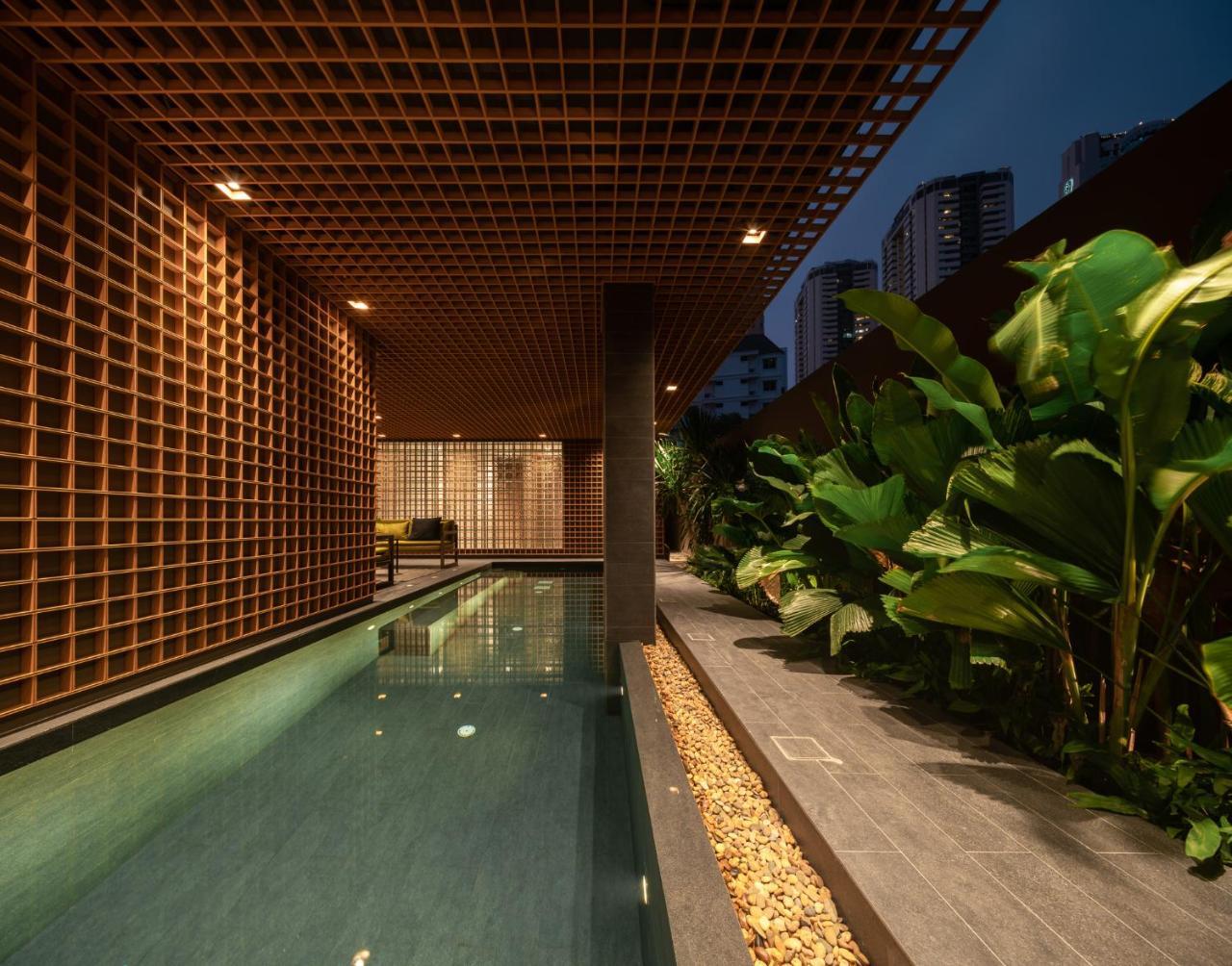 T2 Residence Sathorn Bangkok Kültér fotó